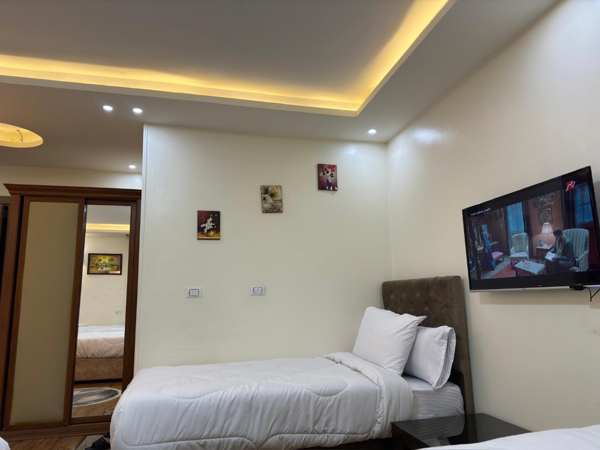 Pyramids Gardens Hotel Ghatati Bagian luar foto