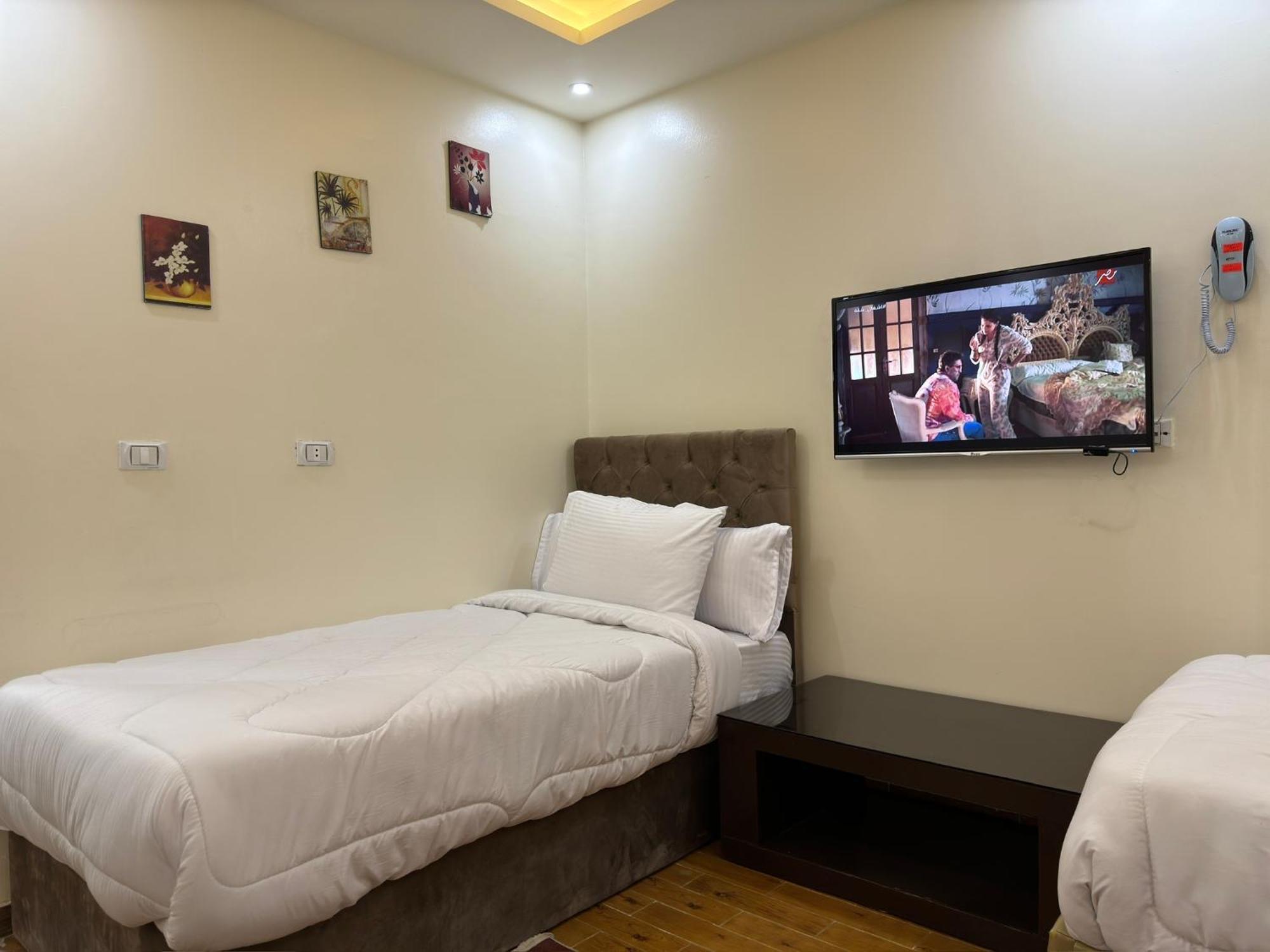 Pyramids Gardens Hotel Ghatati Bagian luar foto
